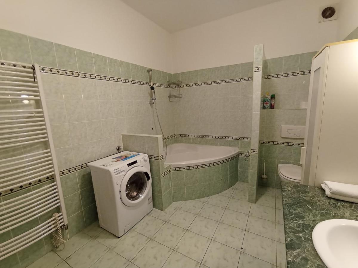 Apartments Captain Flint Praha Bagian luar foto
