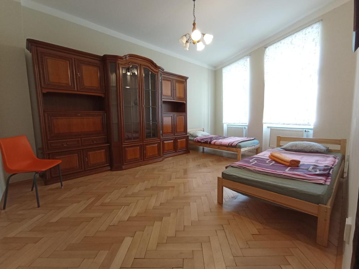 Apartments Captain Flint Praha Bagian luar foto